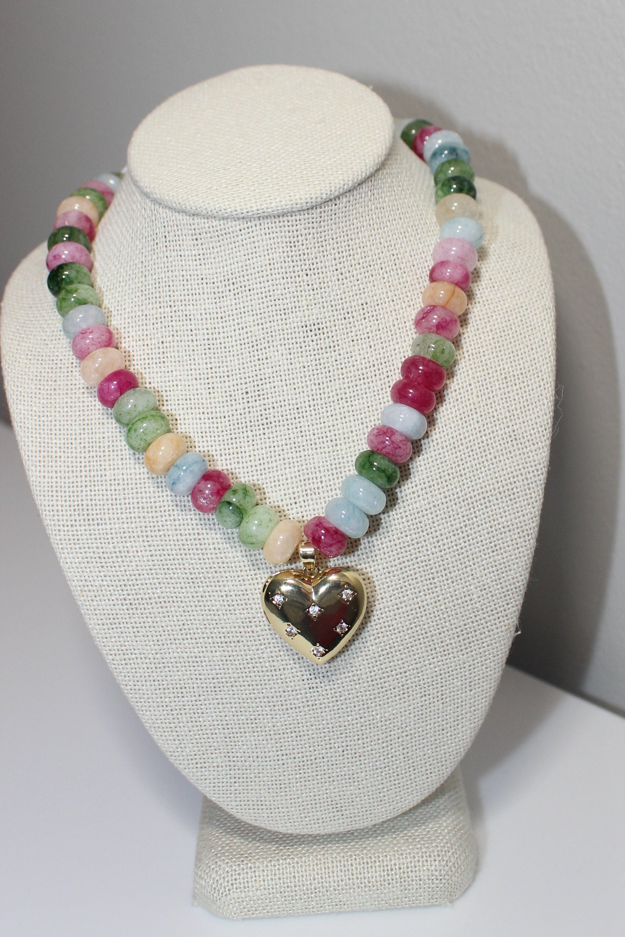 Bubble heartbreaker necklace